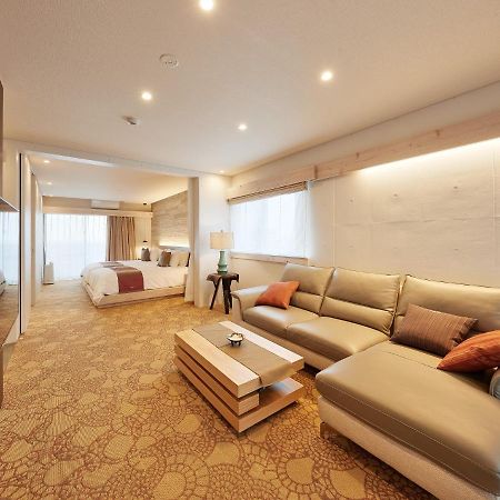 Yomitan Condhotel Nd Bagian luar foto